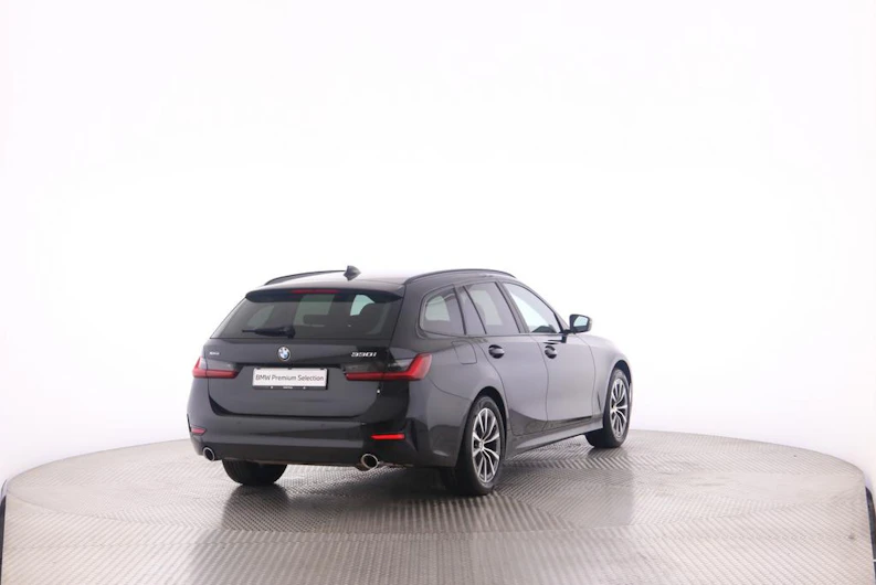 immagine del veicolo BMW 3 SERIES