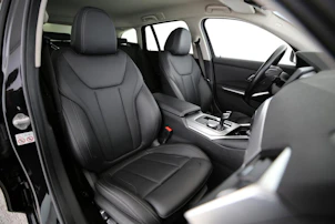 immagine del veicolo BMW 330i xDrive Touring