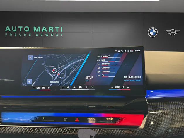 BMW M5 xDrive Touring