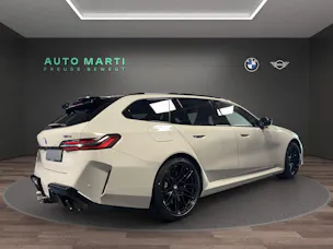 BMW M5 xDrive Touring