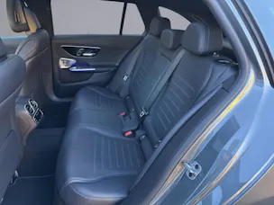 Mercedes-Benz C 300 Avantgarde 4matic Kombi