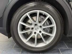 Porsche Cayenne 3.0 V6