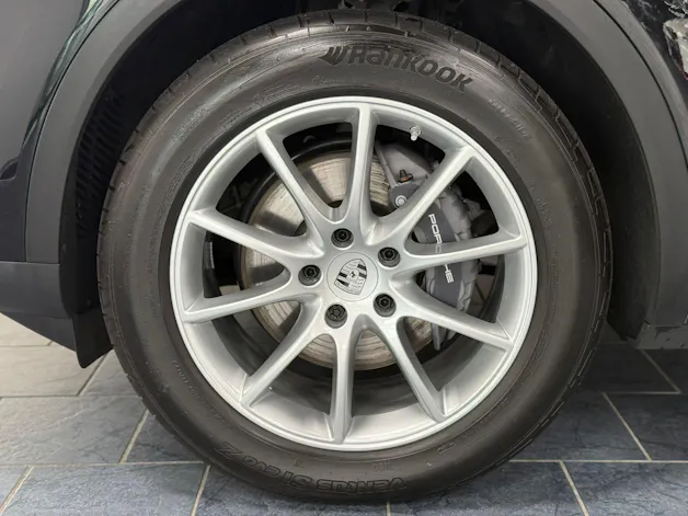 Porsche Cayenne 3.0 V6