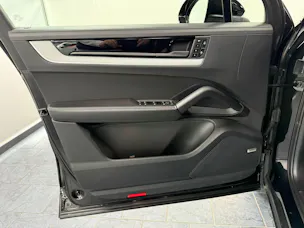 Porsche Cayenne 3.0 V6