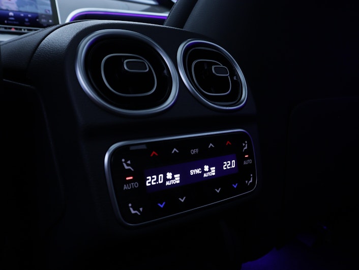 Fahrzeugbild MERCEDES-BENZ C 220