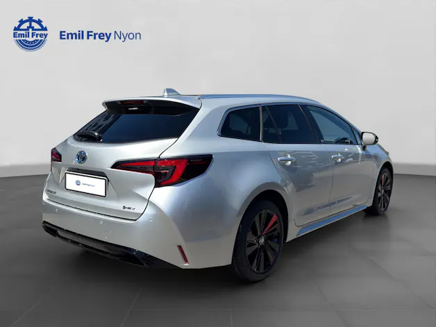 Toyota Corolla Touring Sports 2.0 HSD Swiss Edition