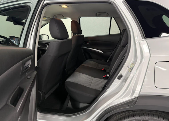 image du véhicule 10 image du véhicule 10