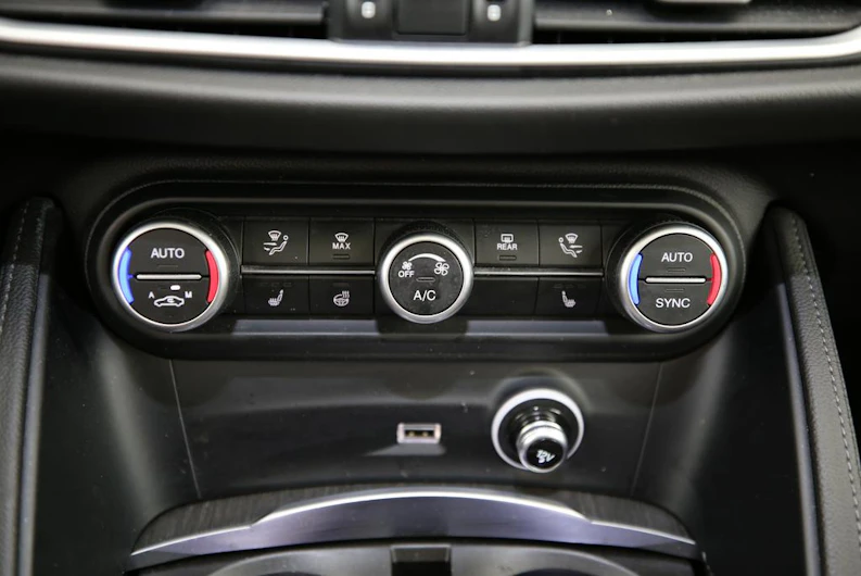 immagine del veicolo ALFA ROMEO STELVIO