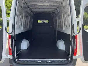 Mercedes-Benz Sprinter 317 Kaw. 4325 L 2.0 CDI 170
