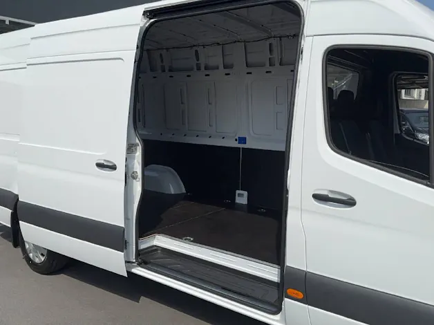 Mercedes-Benz Sprinter 317 Kaw. 4325 L 2.0 CDI 170