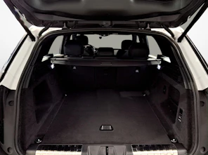 Fahrzeugbild LAND ROVER Range Rover Sport 3.0 I6 300 SE Dynamic