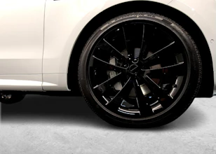 https://vehicle.imgix.net/4233202/ac3206ca-2024-4cf2-a7a4-3c2846e96c92.jpg