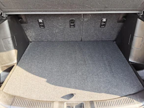 https://vehicle.imgix.net/4233212/fd3f99d8-a9a3-4f01-9517-761ad72c6bb2.jpg