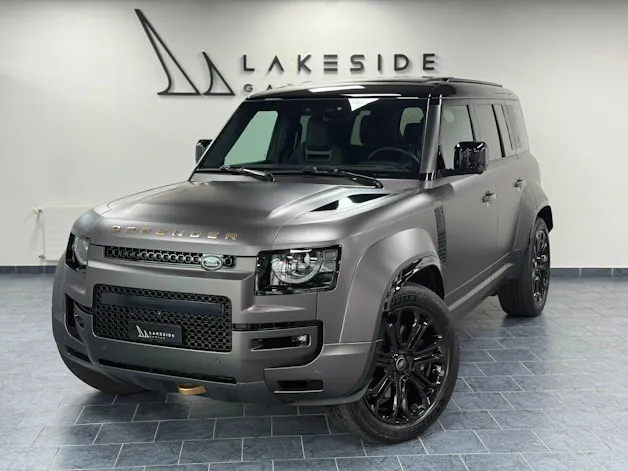 Land Rover Defender 110 4.4 V8 Octa
