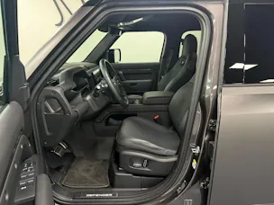 Land Rover Defender 110 4.4 V8 Octa