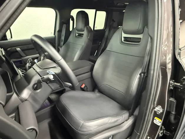 Land Rover Defender 110 4.4 V8 Octa