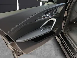 BMW X1 23d xDrive paddles