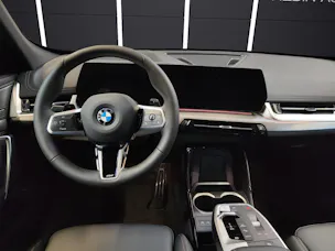 BMW X1 23d xDrive paddles