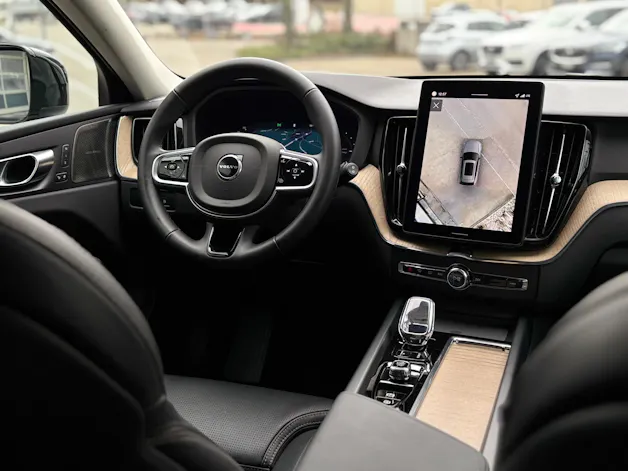 Volvo XC60 2.0 T8 TE Plus Dark eAWD