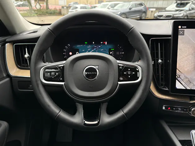 Volvo XC60 2.0 T8 TE Plus Dark eAWD