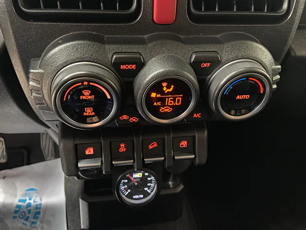 Suzuki Jimny 1.5 Compact Top