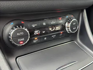 Mercedes-Benz CLA 200 Night Star