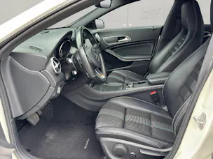 Mercedes-Benz CLA 200 Night Star