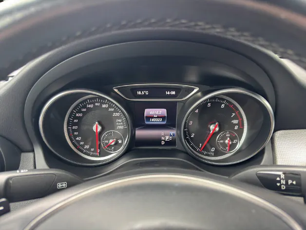 Mercedes-Benz CLA 200 Night Star