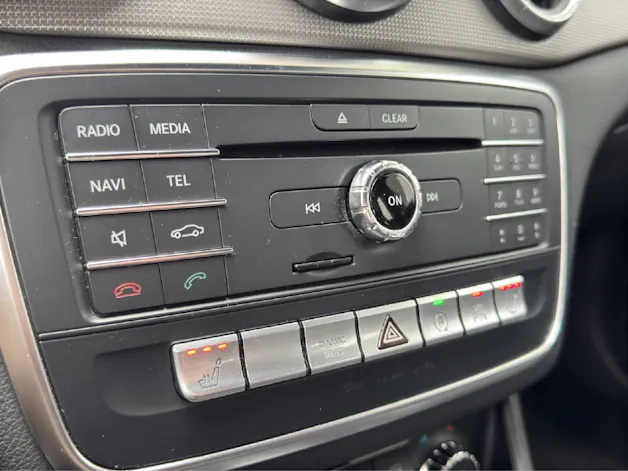 Mercedes-Benz CLA 200 Night Star