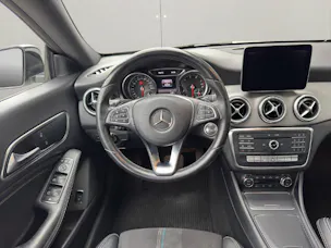 Mercedes-Benz CLA 200 Night Star