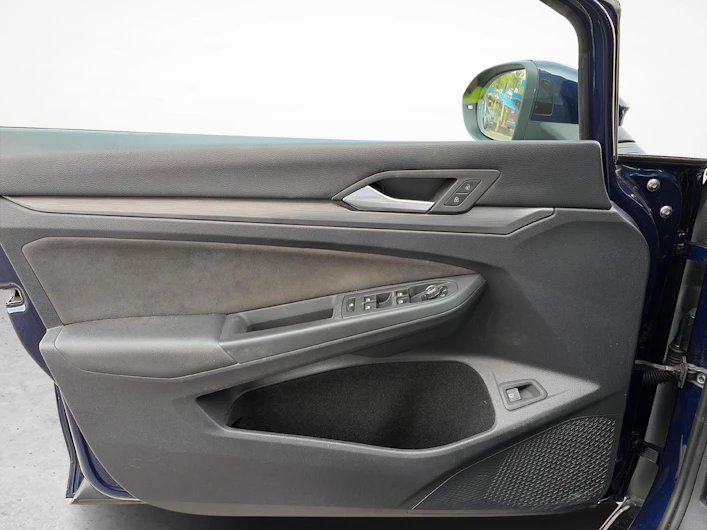 immagine del veicolo VW GOLF