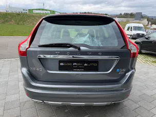 Volvo XC60 2.4 D5 Summum AWD S/S