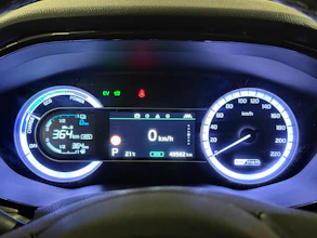 https://vehicle.imgix.net/4233575/b1e929ab-b3ef-4e96-aad9-18bebd988205.jpg