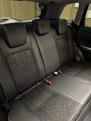 Suzuki Vitara 1.4 T Sakura Top Hybrid 4x4