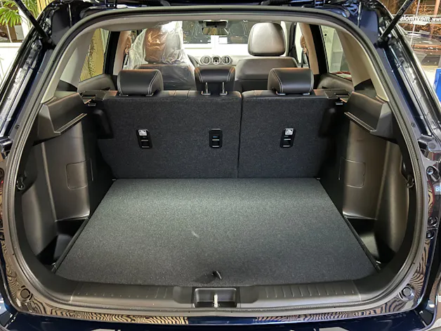 Suzuki Vitara 1.4 T Sakura Top Hybrid 4x4