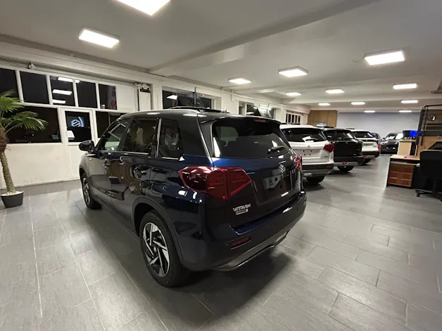 Suzuki Vitara 1.4 T Sakura Top Hybrid 4x4