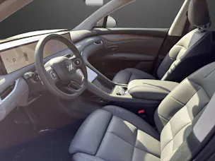 MG IM6 100 kWh Performance 20 4WD