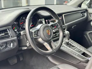 Porsche Macan PDK