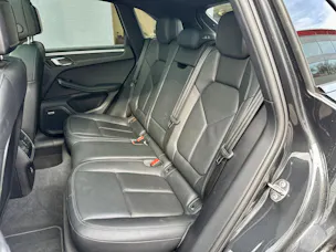Porsche Macan PDK