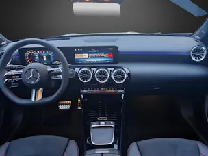 Mercedes-Benz A 250 e EQ Star 8G-DCT