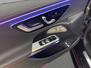 Mercedes-Benz E 53 Hybrid 4M / DISTRONIC / 360 Grad Kamera / Head-Up Display