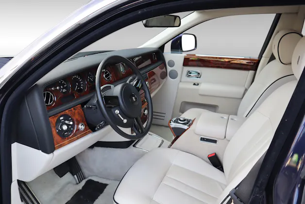Rolls Royce ROLLS-ROYCE Phantom 6.7 V12 EWB 4 places