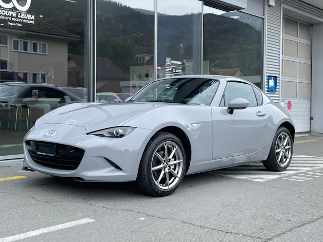 Mazda MX-5 RF Skyactiv-G 132 Exclusive-line