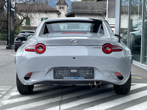 Mazda MX-5 RF Skyactiv-G 132 Exclusive-line