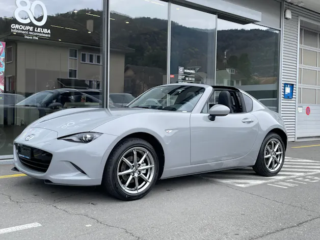 Mazda MX-5 RF Skyactiv-G 132 Exclusive-line
