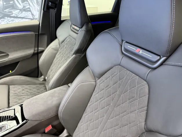 Audi SQ6 e-tron quattro