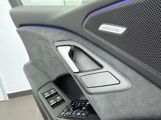 Audi SQ6 e-tron quattro
