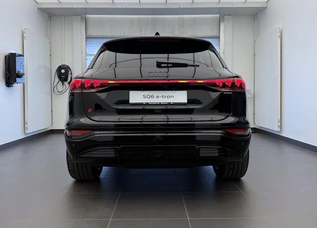 Audi SQ6 e-tron quattro
