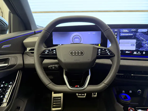 Audi SQ6 e-tron quattro