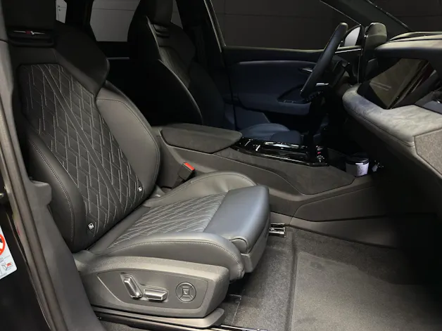 Audi SQ6 Sportback e-tron quattro